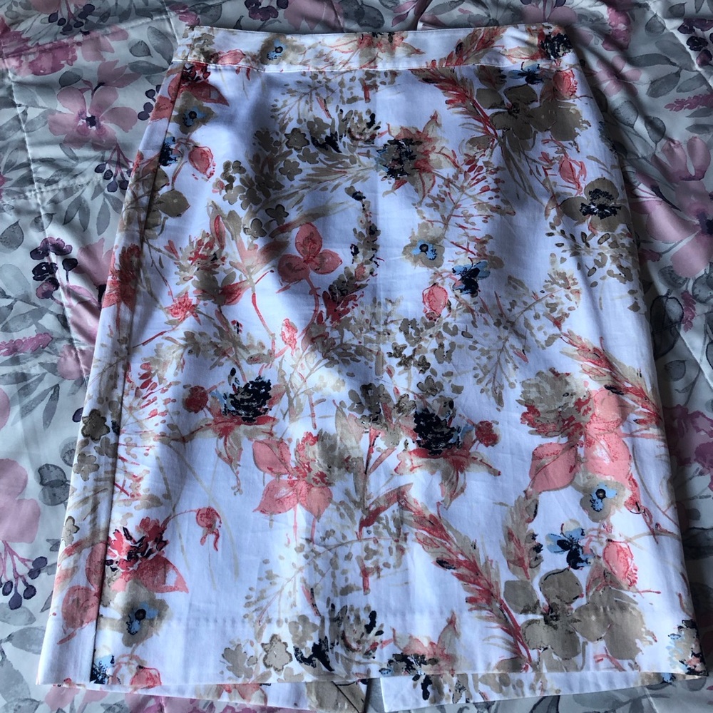 Van Heusen Floral Skirt